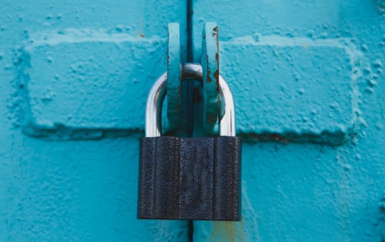 Tổng giá trị đã khóa DeFi lên tới $ 13,6 tỷ