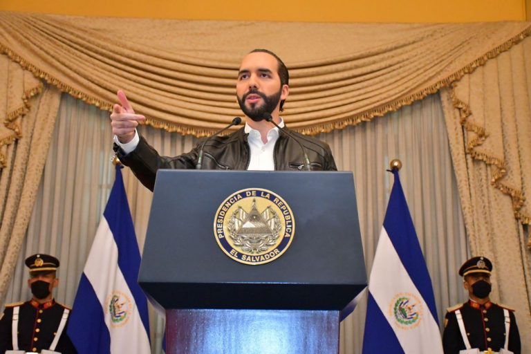 El Salvador mua 21 Bitcoin vào ngày 21 năm 21 thế kỷ 21