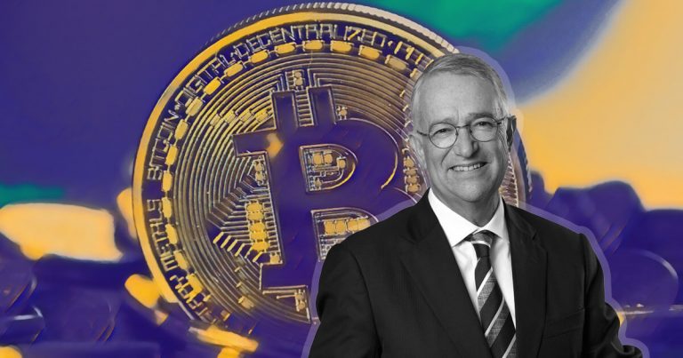 Tỷ phú Mexico nói “hãy mua Bitcoin” trong thông điệp năm mới