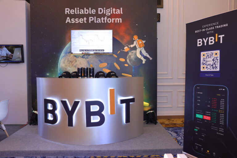 Bybit cùng Forbes Việt Nam thành công khai mạc Hội nghị đầu tư 2022