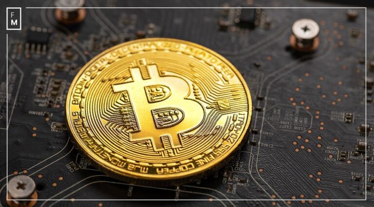 Putin thông qua đạo luật đào Crypto ở Nga.