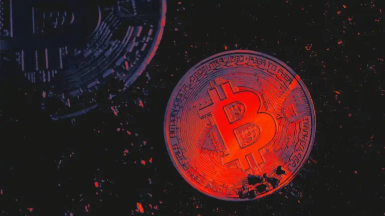 Bitcoin giảm hơn 3%: Tâm lý thị trường và thay đổi trái phiếu kho bạc Mỹ.